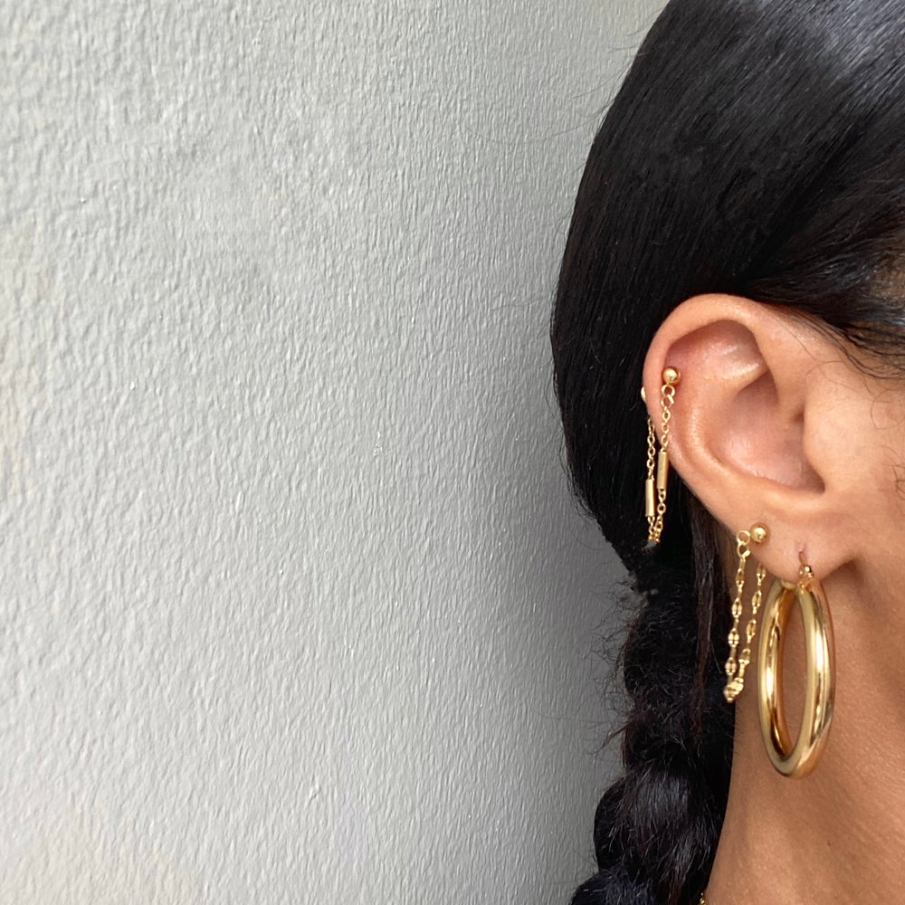 Oshun chain studs
