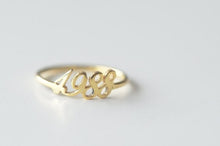 Load image into Gallery viewer, Custom Ring
